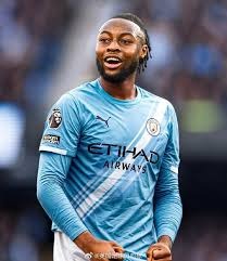 波士顿红袜队王牌罗杰·克莱门斯单场投出 20 次三振，创下九局比赛的新纪录