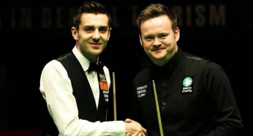 在高强度的 在高强度的