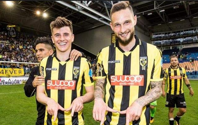 将季军收入 将季军收入