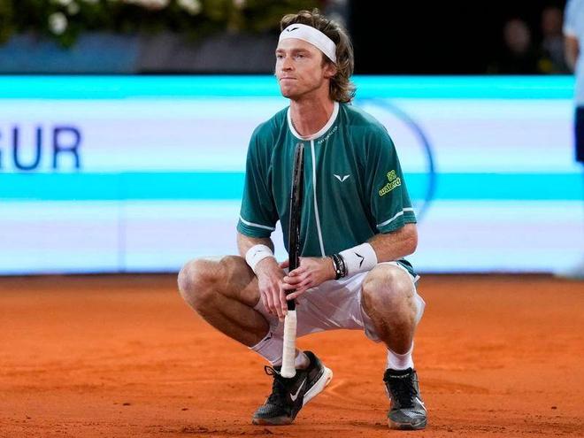 从扎霍维奇 从扎霍维奇